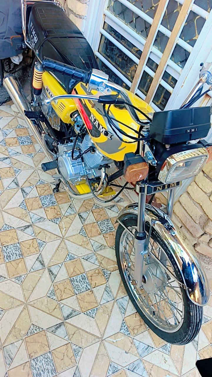 سلام عليكم نامة مديل 25 سكنر 3 احرف الاصلي اوراقة 6 مستخدمة شي قليل سعرة 650 وبية مجال نضافتة بعد انضف من الصور شراي اتصل وتدلل ***********
