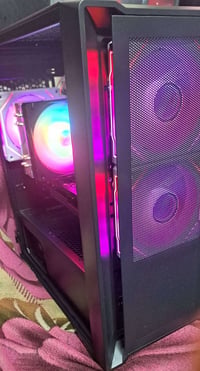 تجميعة • معالج Xeon E5 • كرت RX 580