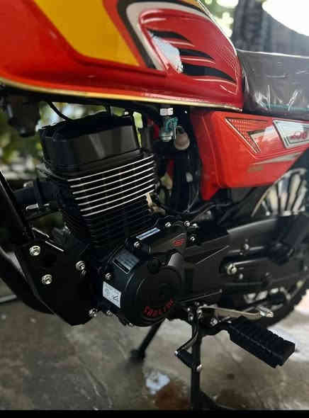 سلام عليكم دراجه ايرانيه ضاغطه وزنجيل ٢٠٢٥ للبيع مكان بسمايه مشروع الوحده سعر (٩٠٠)وبيهه مجال قليل ***********
