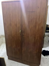 كاونتر • ديوانية العروبة الثانية • يحتاج صبغ وقفل