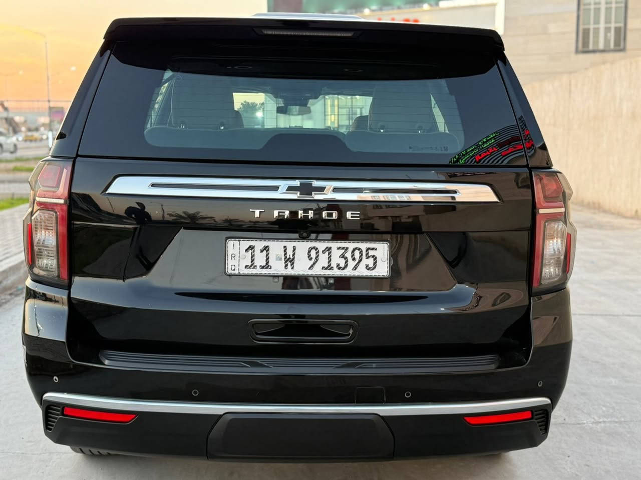 السلام عليكم تاهو موديل 2023 خليجي وكاله المنصور هزه ورقم بغداد الجديد مغلفه BBF بل كامل كفاله ضربه وصبغ وتبديل  مواصفات LS حساسات امامي خلفي ثلاجه علامه ضوء القمر ماشيه 58 جديده السياره . 
السعر :460 
العنوان : بصره 
رقم الموبايل:***********
