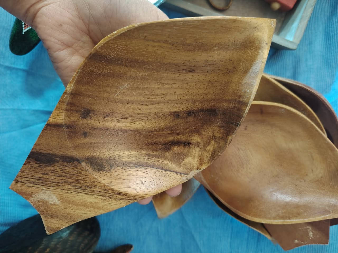 ١٥ قطعه خشبيه السعر ١٥ مع التوصيل


**إذا كنت صاحب هذا الإعلان وتريد حذفه لأي سبب، رجاءا أرسل رسالة إلى الدعم الفني**