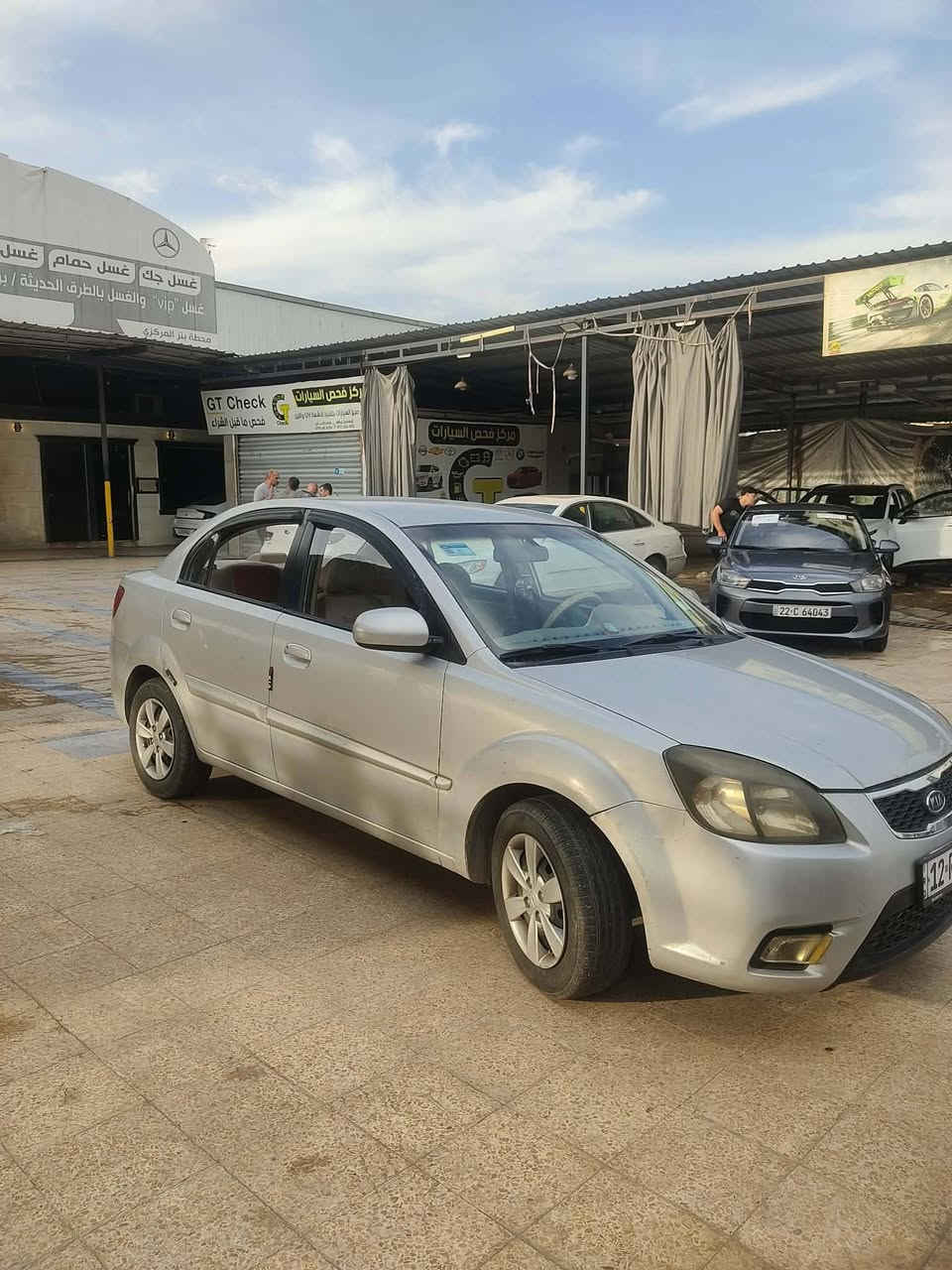 كيا ريو ٢٠١٢ مكينة ١٤ كير توماتيك صبغ عام سبب الترقيم كوبون بانزين شاشة قفل مركزي  شرط التحويل من الشرعي  السعر ٨٥ رقم الهاتف ***********/***********
