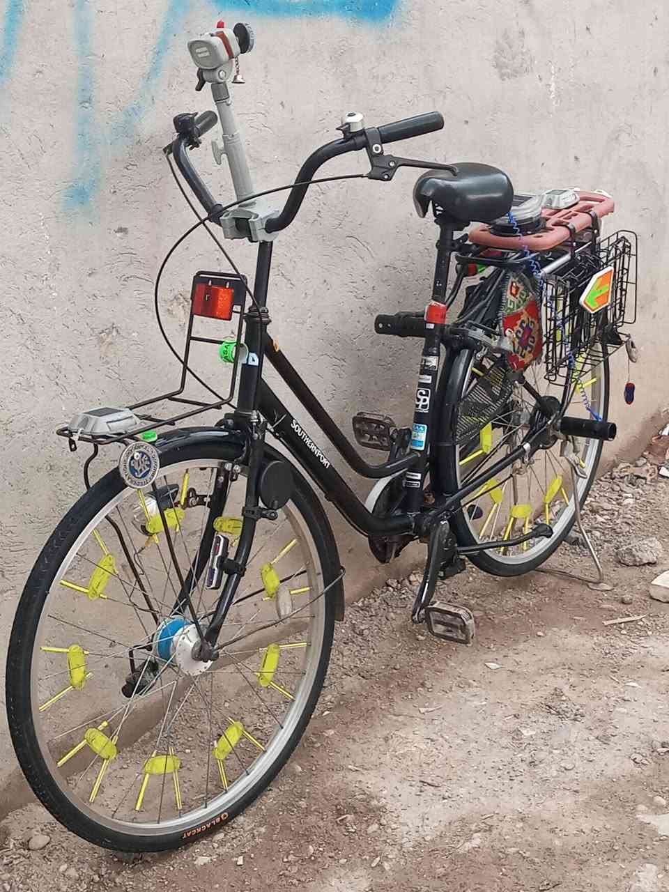 سلام عليكم بايسكل كامل مكمل من كلشي سعر 150 الف


**إذا كنت صاحب هذا الإعلان وتريد حذفه لأي سبب، رجاءا أرسل رسالة إلى الدعم الفني**