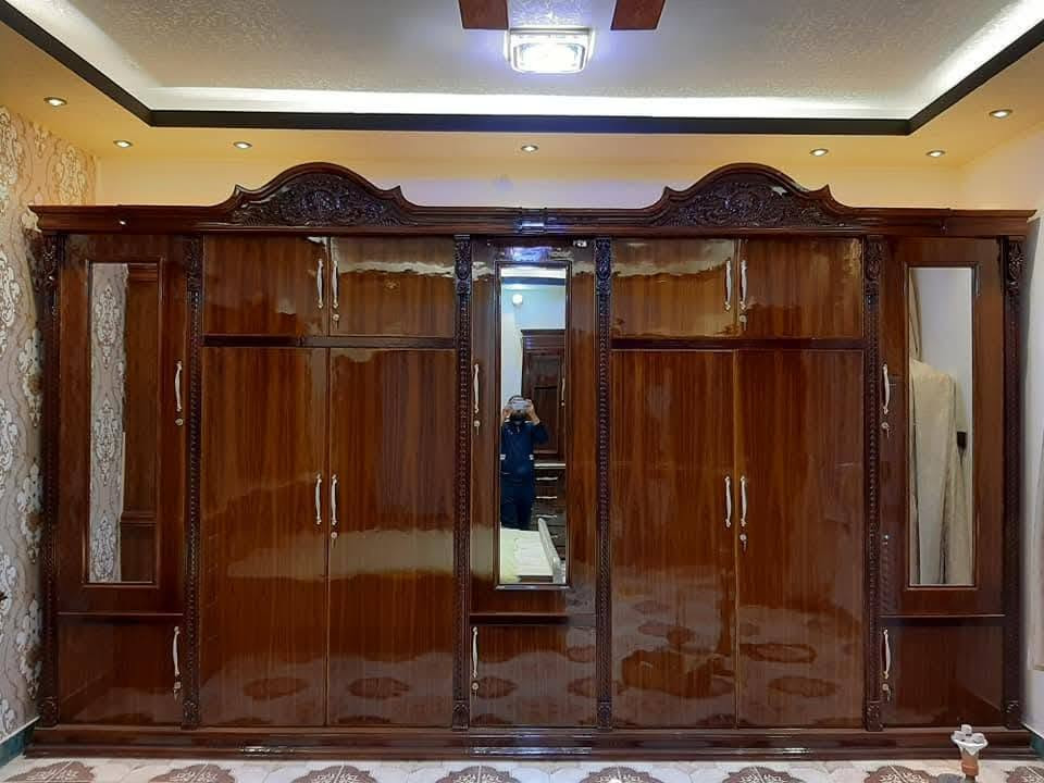 من رخصة الادمن
على بركه الله 
تم افتتاح محل صبغ اخشاب 🚪
بجميع انواعه والوانه من غرف وابواب وجميع مايتعلق
صبغ درجه اولى مايعجبك نشتغلك جديد
ماتطلع انشاء الله بس بلي يرضيك
وباسعار مناسبة
موقع المحل/ الرمادي الحامظية قرب جسر المؤمون

رقم التواصل/***********
