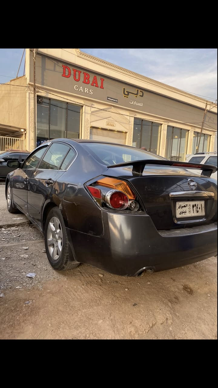 السلام عليكم نيسان التيما موديل 2007 ضرر مصبوغه عام السعر 50وبيه مجال ‭0751 758 3875‬
