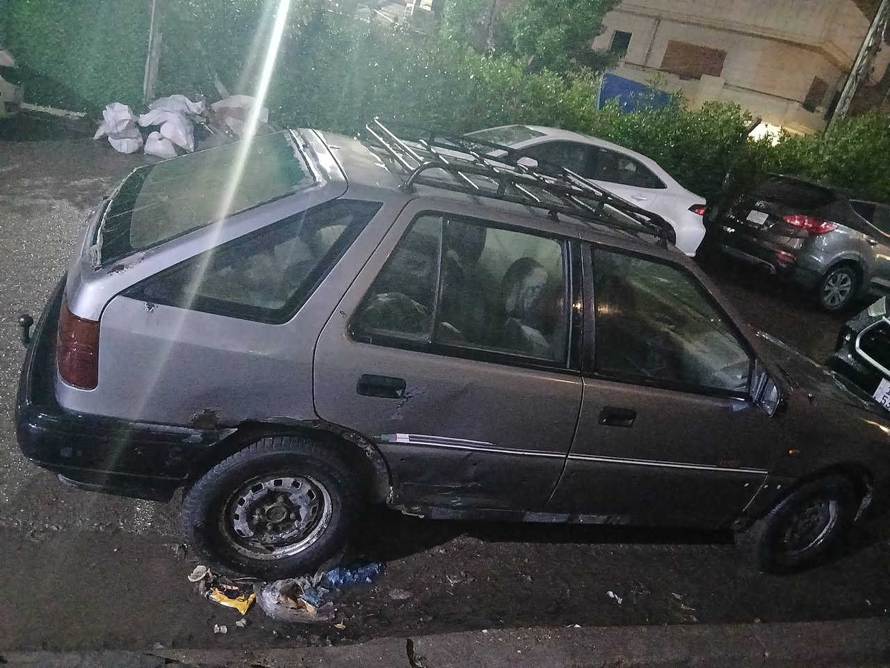 سيارة هونداي اكسل موديل 92 للبيع رقم الماني ديالى سنوية شهر الرابع 2026 سعر 15 ورقة بيه مجال  مكانها بغداد شهداء البياع للتواصل على هذا الرقم ***********
