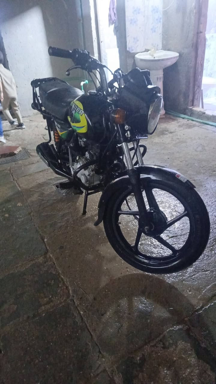 بوكسر البيع مديل 22 وراق سعر مليون 350# #***********
