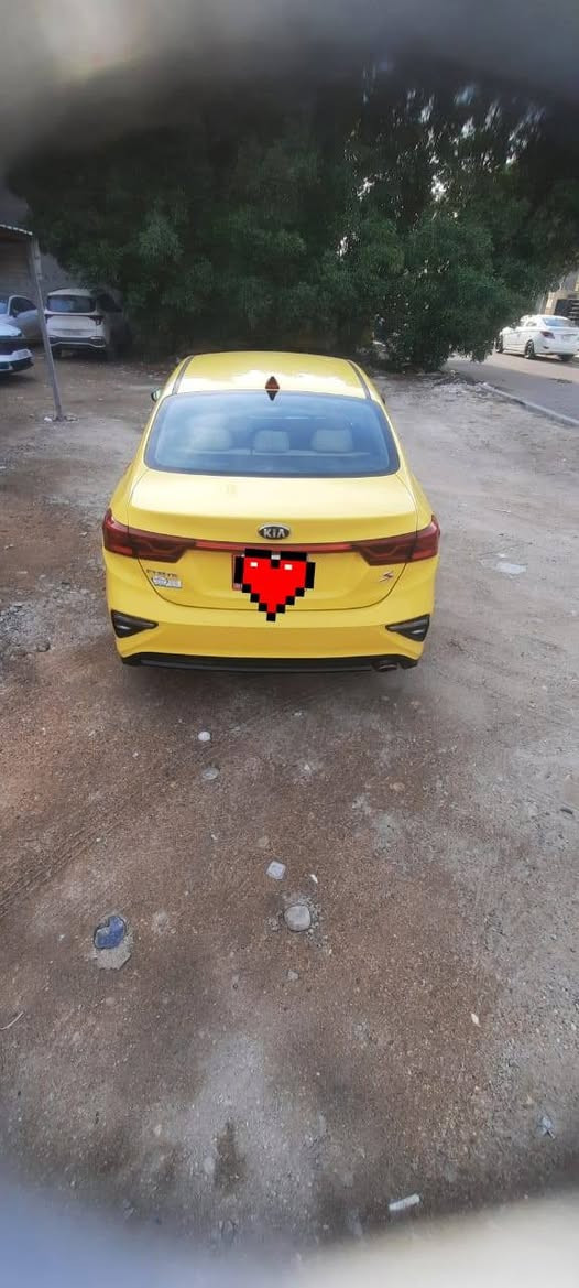 السلام عليكم
فورتي موديل 2019 وارد امريكي حادثها مخدرات كاصين الجاملق الخلفي جهة اليسار  سيارة جاهزة من كلشي ماشية 90 الف حقيقي 
صور الحادث بلمنشور 
السعر 128 ورقة وبيها مجال العنوان بغداد حي الجهاد 
شباب مكلف بلنشر سيارة صديقي وهذا رقمه  
***********
