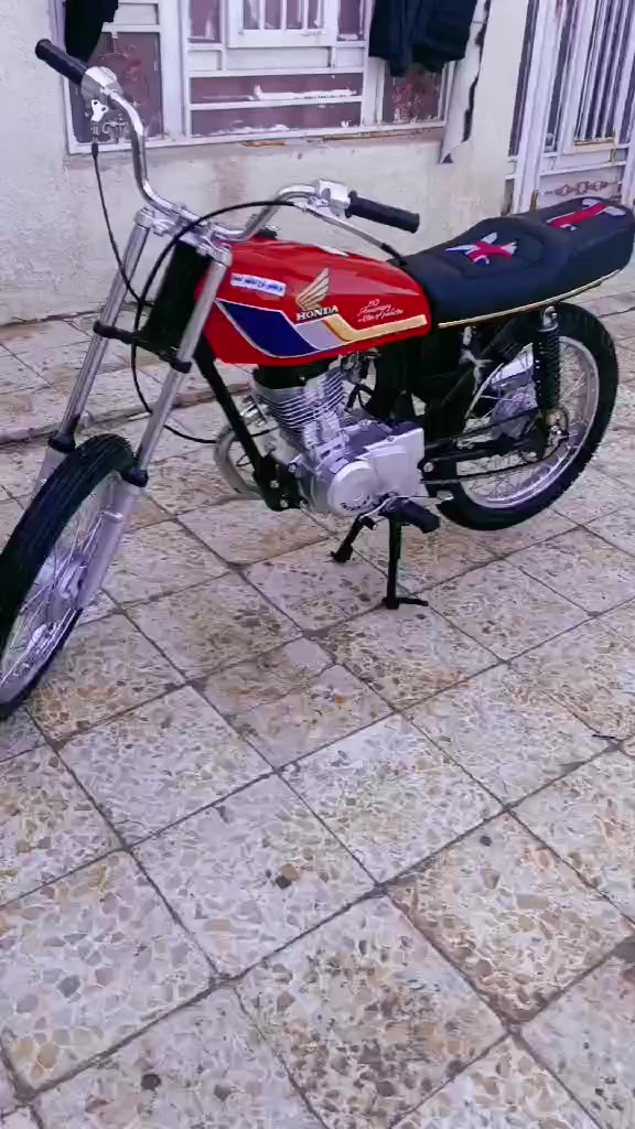 السلام عليكم دراجه للبيع ب700 قفل شراي بخدمته يدخل لي خاص


**إذا كنت صاحب هذا الإعلان وتريد حذفه لأي سبب، رجاءا أرسل رسالة إلى الدعم الفني**