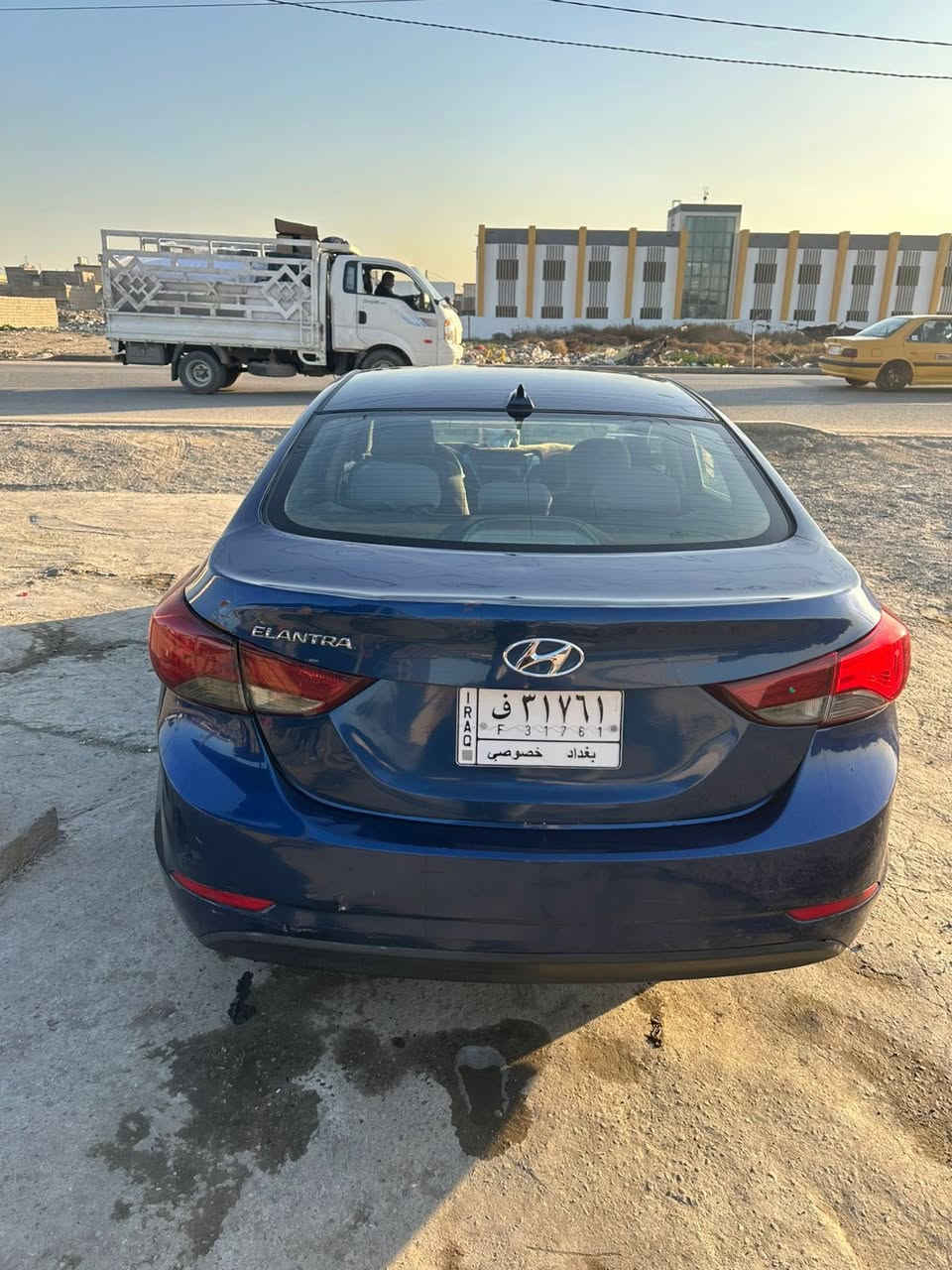 سيارة النترا ٢٠١٦ محركه ٢٠٠٠دوش وسوناره مرفق مع الصوره سعره ٩٥وبيه مجال
***********
