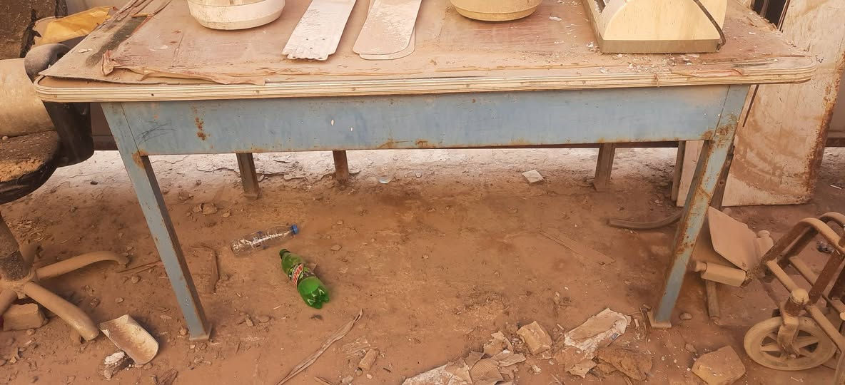 اغراض للبيع 
كربلاء 
تانكيات عدد ٢ حجم الواحد ٥٠٠ لتر واحد من عدهن بدون غطاء 
ميز حديد كبير 
مراوح عدد ٣ اكو بيهن نقص ريش 
عربانه طبية 
مولد استرا كورية وكالة شركة بيت الوادي  ١٢ امبير 
براميل مال طرشي 
سبلت كهربائي 

كلهن للبيع  ٤٥٠ الف 
***********
