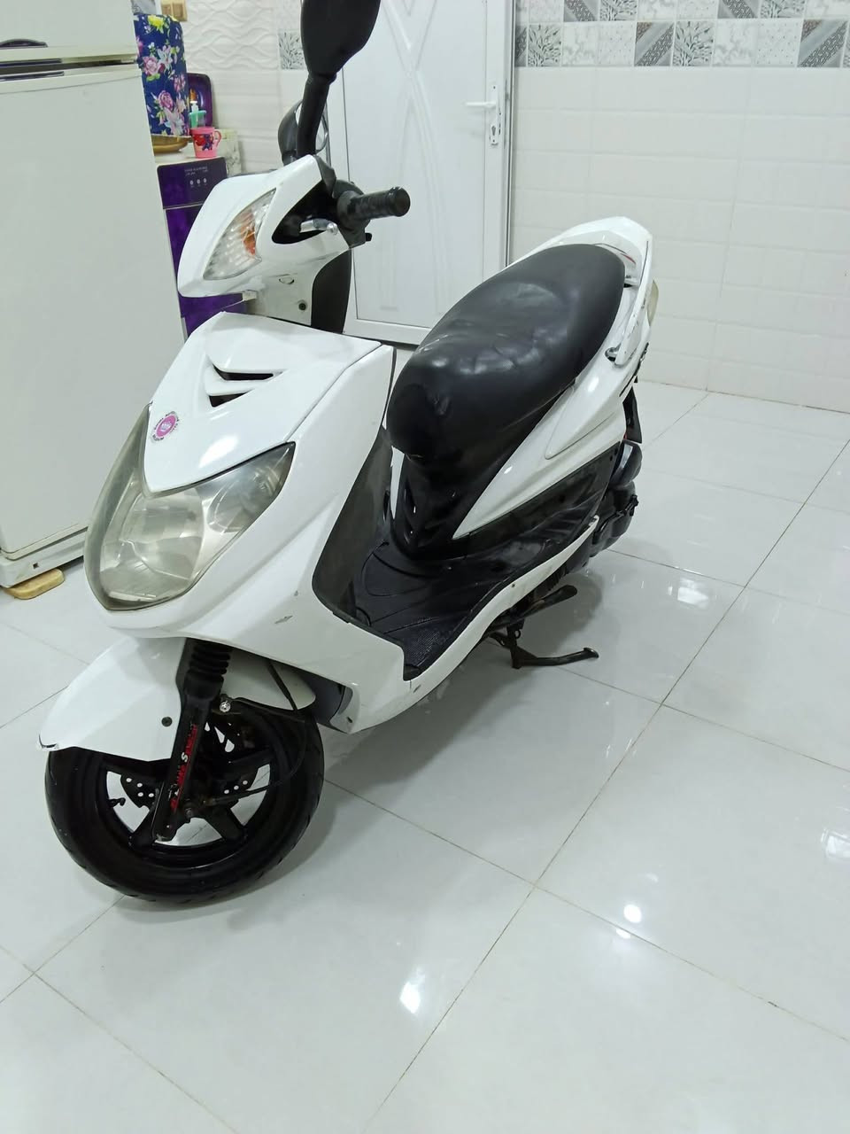 سلام عليكم دراجة البيع سكنس مكفولة من كلشي مكينة مامفتوحة شرط حاوية.  عنوان بابل محاويل رقم ***********
