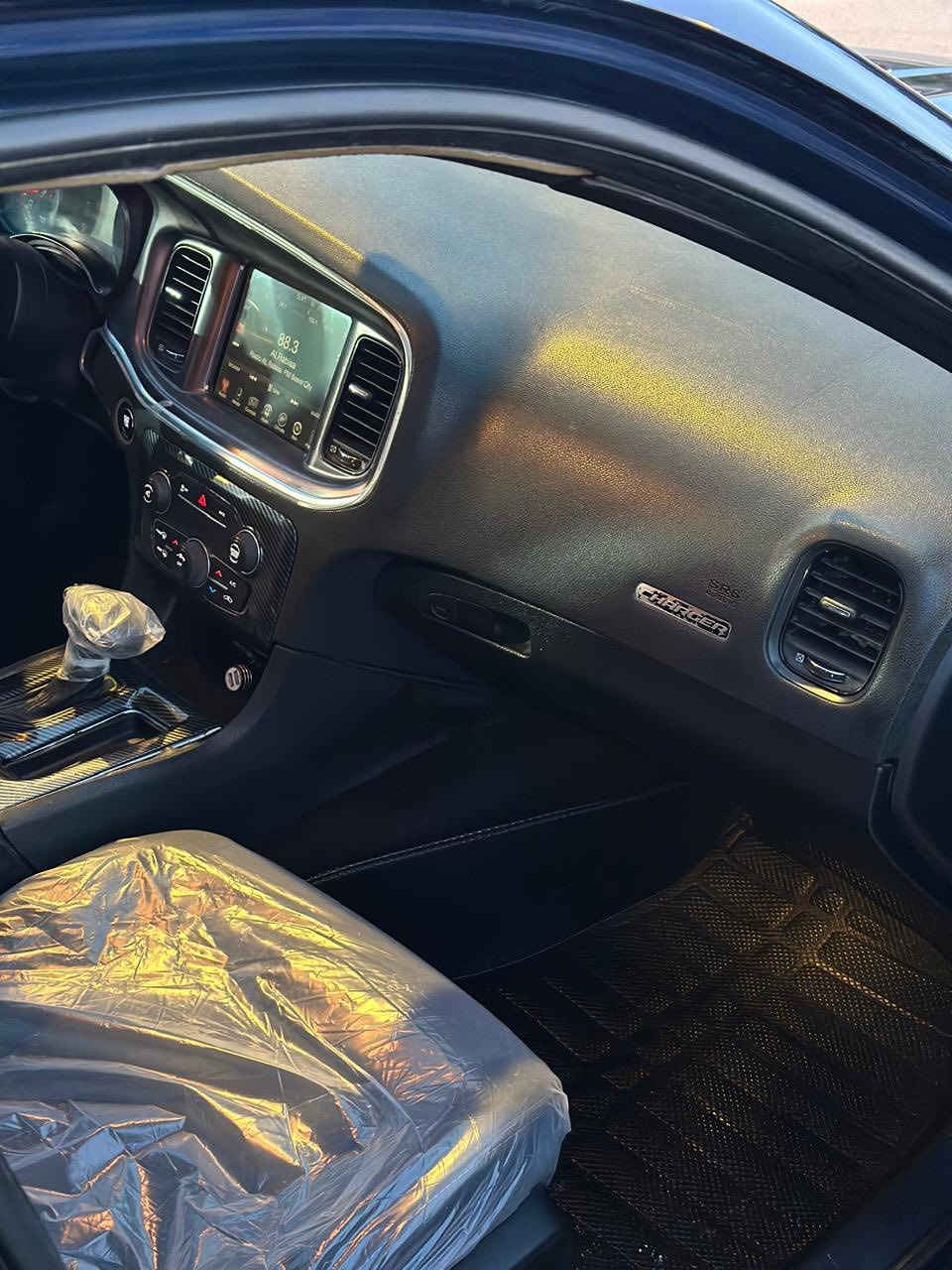 ام عليكم جارجر موديل 2016 كفاله تقرير فقط ارييل باسم كردي ماشيه 138mil موصفات شاشه جبيره تحكمات ستيرن وضع قياده هواي موصفات لون نيلي سعر 190 وبيهه مجال
 ‭+964 771 562 8564‬


**إذا كنت صاحب هذا الإعلان وتريد حذفه لأي سبب، رجاءا أرسل رسالة إلى الدعم الفني**