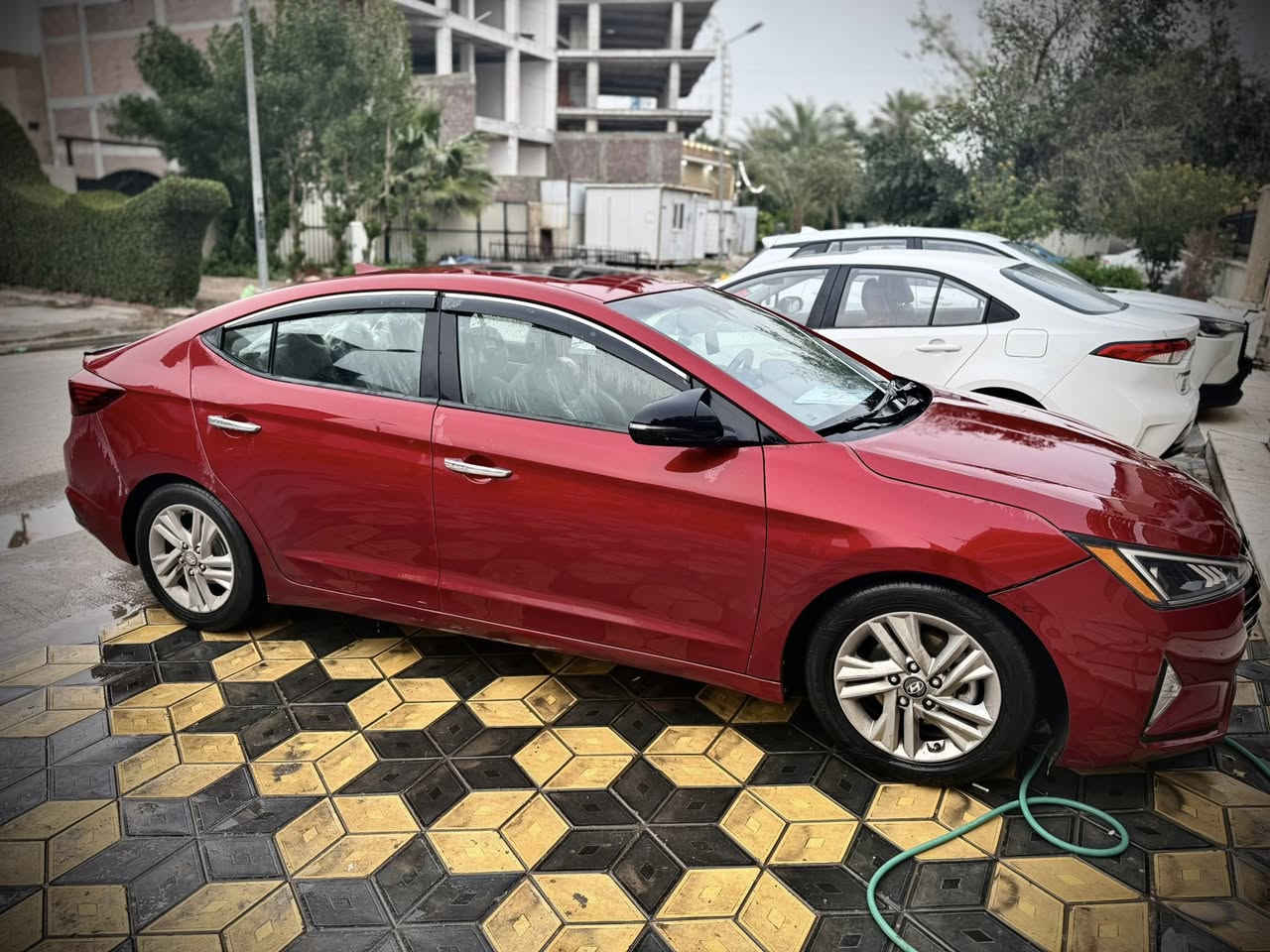 السلام عليكم                                                                            النترا ١٩ أمريكي دوش
بصمة تشغيل وابواب وصندوگ
اشاير بالمري
نقط عمياء
تدفئة كشنات + ستيرن
سلايد روف
رقم بغداد
سنوية ٢٠٢٩ تحويل مباشر
السعر ١٤٠ ورقة وبيها مجال بسيط جداً
للتواصل واتساب 
***********
