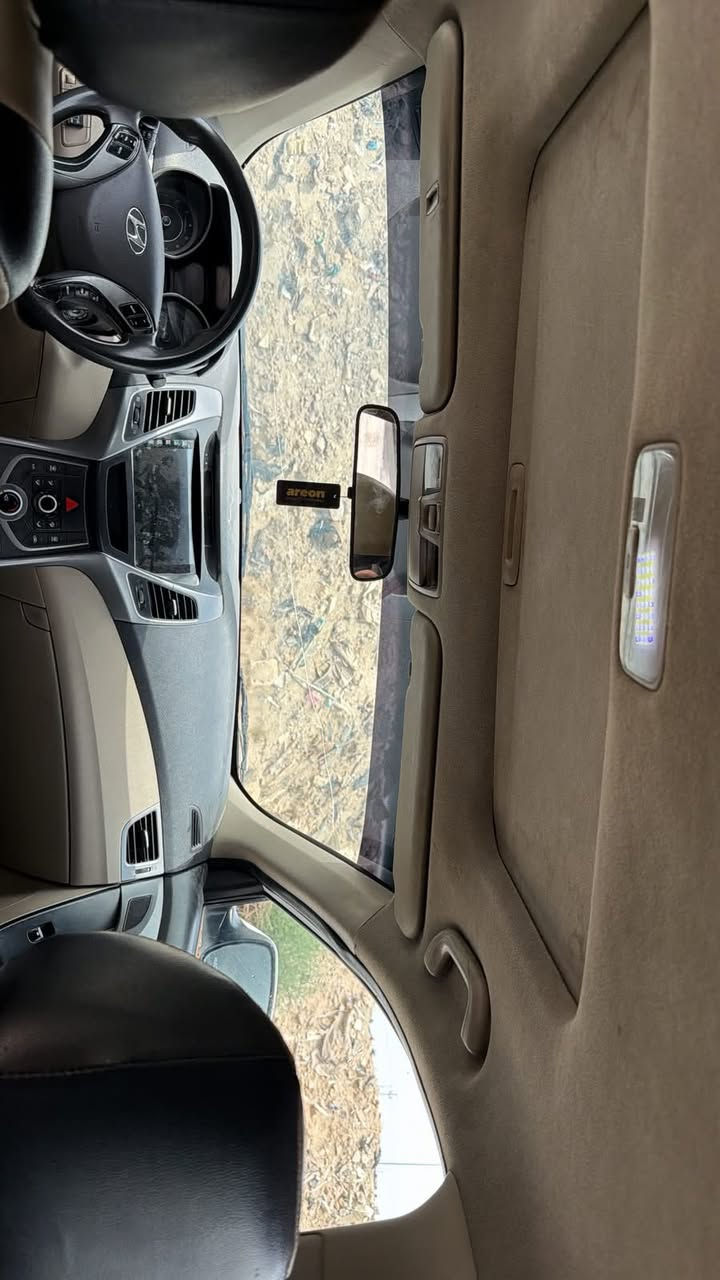 سلام عليكم الالنتره 2016خليجي السياره بيها نص البنيد صبغ وجاملغ  الامامي بدون دواخل شرط السونار وبيها بارد بقبق الجنطه وباقي كفاله حلوه السياره جاهزه تبريد مكينه كير منظومه غاز بيها مكاني نجف حي الغدير ***********

115 وبيها مجال
