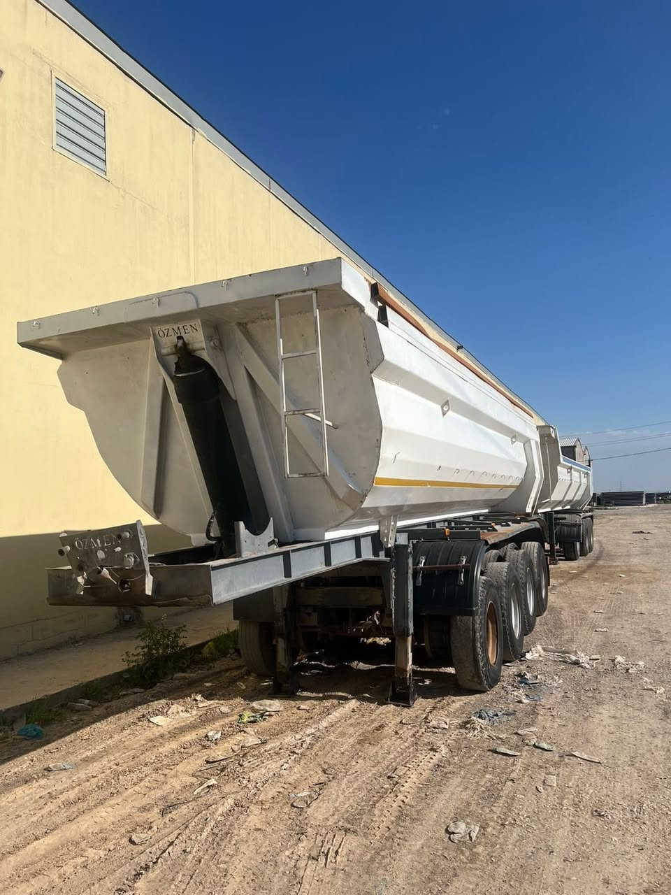 سڵاو هاورێیان بۆدی اۆزمین بۆ فرۆشتن 
دینگل 16 جەگ گەورە هەموو گیانی بەشەرت 
ژمارە مۆبایل ***********
