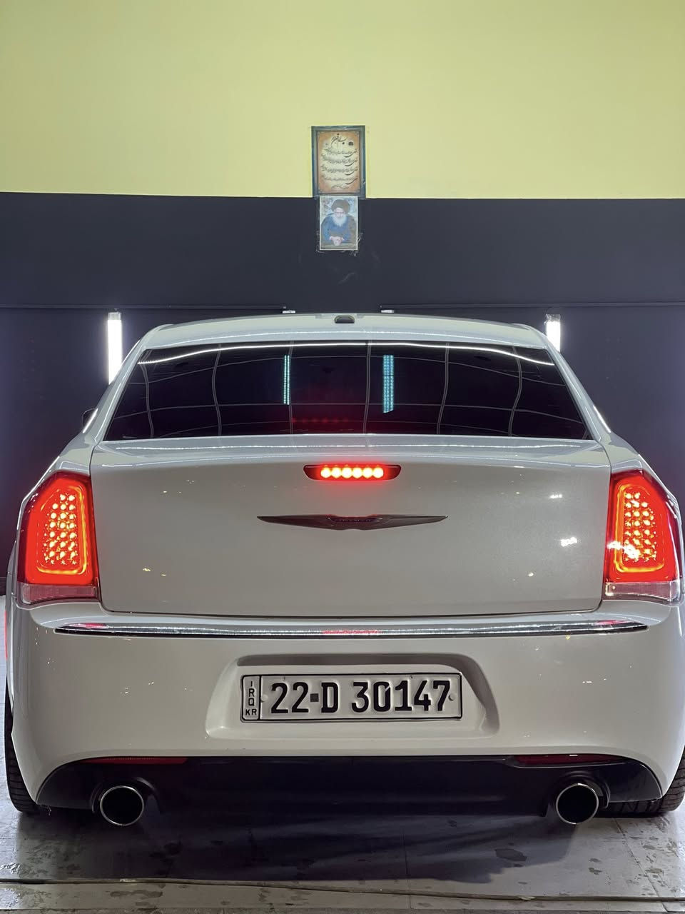 يالله ادوات ادوات ادوات اوباما 2012 خليجي محدث 2021 خارج فقط حاوية بدون لا كص ولا فتح مكينه 5/700 هيمي السياره جاهزه من كل النواحي مكينه كير بشرط اتعهد من الكص ولسرقة ولعشائر متومه رقم انجليزي 
العنوان البصرة 
السعر 95 وبيه مجال قليل
بدون مراوس نقد فقط
***********
