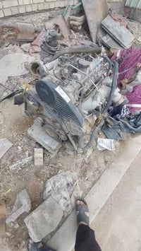 من رخصه صاحب الكروب محرك وكير كريت ويل للبيع عنواني بغداد 07705306425