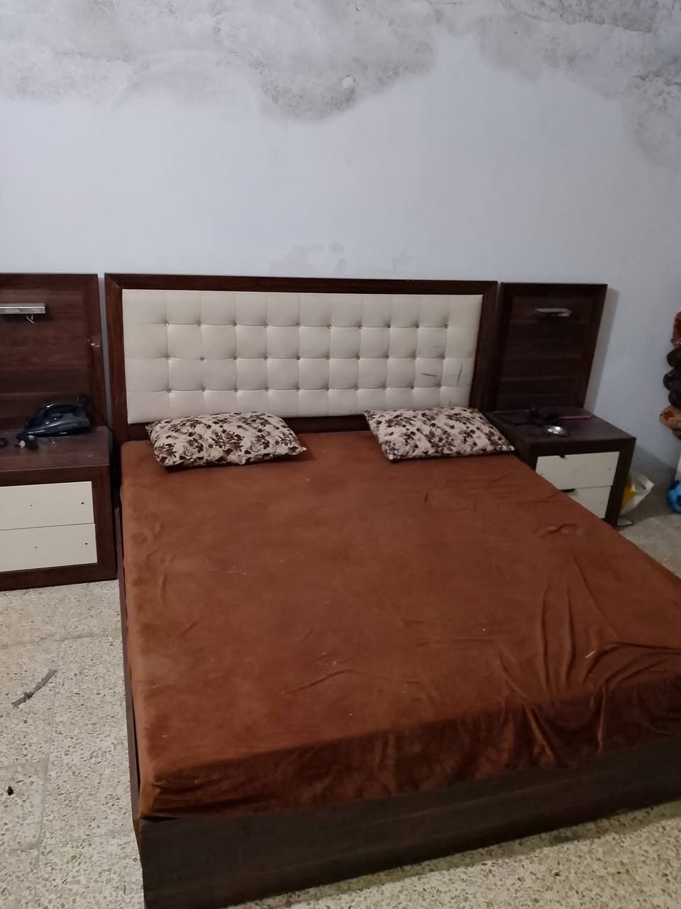 متاح غرفة نوم 7قطع نظيفه خلي سعرك وتعال ***********
