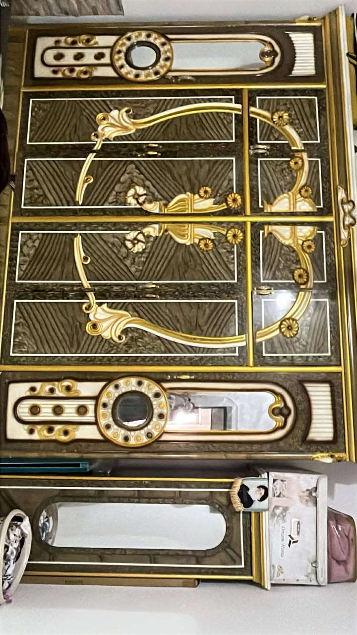 غرفه عراقي 6 قطع نضيفه بدون اضرار تكمه ثكيله  صاج  غرفه مرتبه 
السعر/ 650 بيها مجال
العنوان/ بغداد الصويره


**إذا كنت صاحب هذا الإعلان وتريد حذفه لأي سبب، رجاءا أرسل رسالة إلى الدعم الفني**