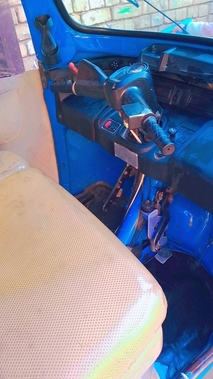 تكتك للبيع tvs موديل 21 بشهر 9 رقم وسنويه السعر 7 مليون  بيها مجال كفاله عامه من المحرك وأكسل الهاتف/ ***********
