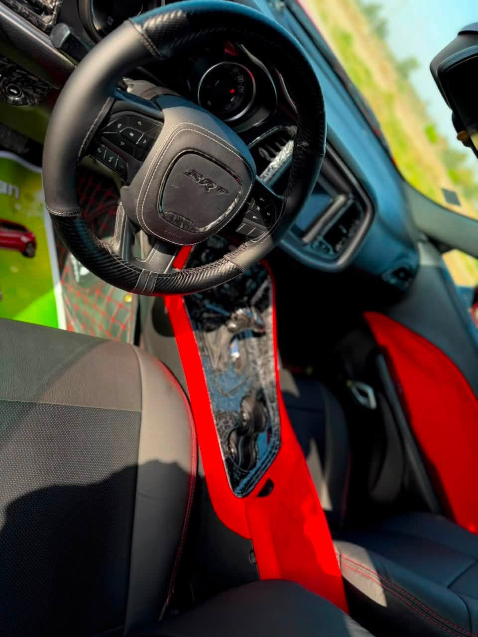 السلام عليكم   
جالنجر 2019 sxt
حجم المحرك 3600
وارد امريكي حادث جاملغ و بنيد و ربع الجاملغ الخلفي بدون دواخل
محرك وكير و حداديه و كهرباء و تبريد كله مكفول 
تخم تاير جديد مع ويلات حجم 20 جديد
داخل كاربون فايبر 
صور الحادث موضحة بل منشور
مكان السياره حله حي الصحه 
السعر 155 ورقه وبيه مجال انشاء الله للشراي 
***********
