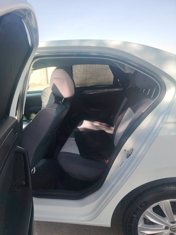 سەیارە بۆرا بۆ فرۆشتن 
سبوغ نیە ساردی نیە قەڵەم کاری نیە سەنەوی تازەیە ڕەقم تازە 
مەکینە 15 شاشە و کامیره  جام کارەبای کرکوک ایسکان ڕەقەم *********** *********** كركوك, العراق
