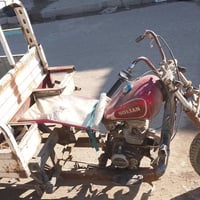 ستوته • توك توك • ٢٠٠ شغاله