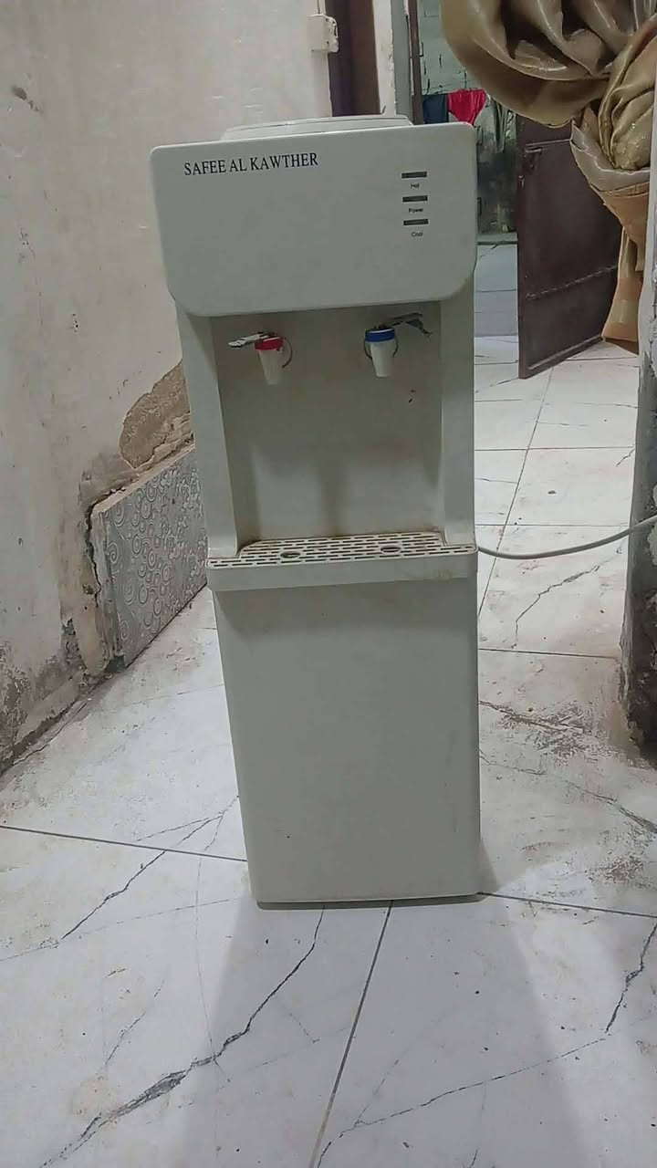 السلام عليكم 
اعيوني متوفر يمي هذني الغراض مناسبات جداا اي شي يعجبكم من هذني الغراض يتفضل خاص او كل الهلا


**إذا كنت صاحب هذا الإعلان وتريد حذفه لأي سبب، رجاءا أرسل رسالة إلى الدعم الفني**