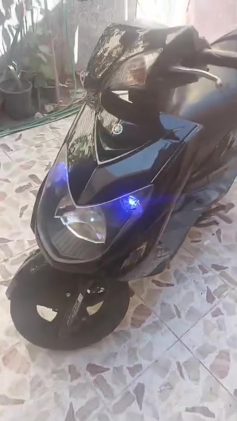 سلام عليكم دراجه سكنس فحل الدراجه مابيه نقص برقي الاشايه عينه لايت كلشي شقال الدراجه مفتوحه نكره سلف سعر 850وبيه مجال شي بسيط المو شراي لا يتعبنه رجائن بل الحقيقي بعد احله كامرت الجهاز مو واضحه
‏‪***********‬‏
‏‪***********‬‏
