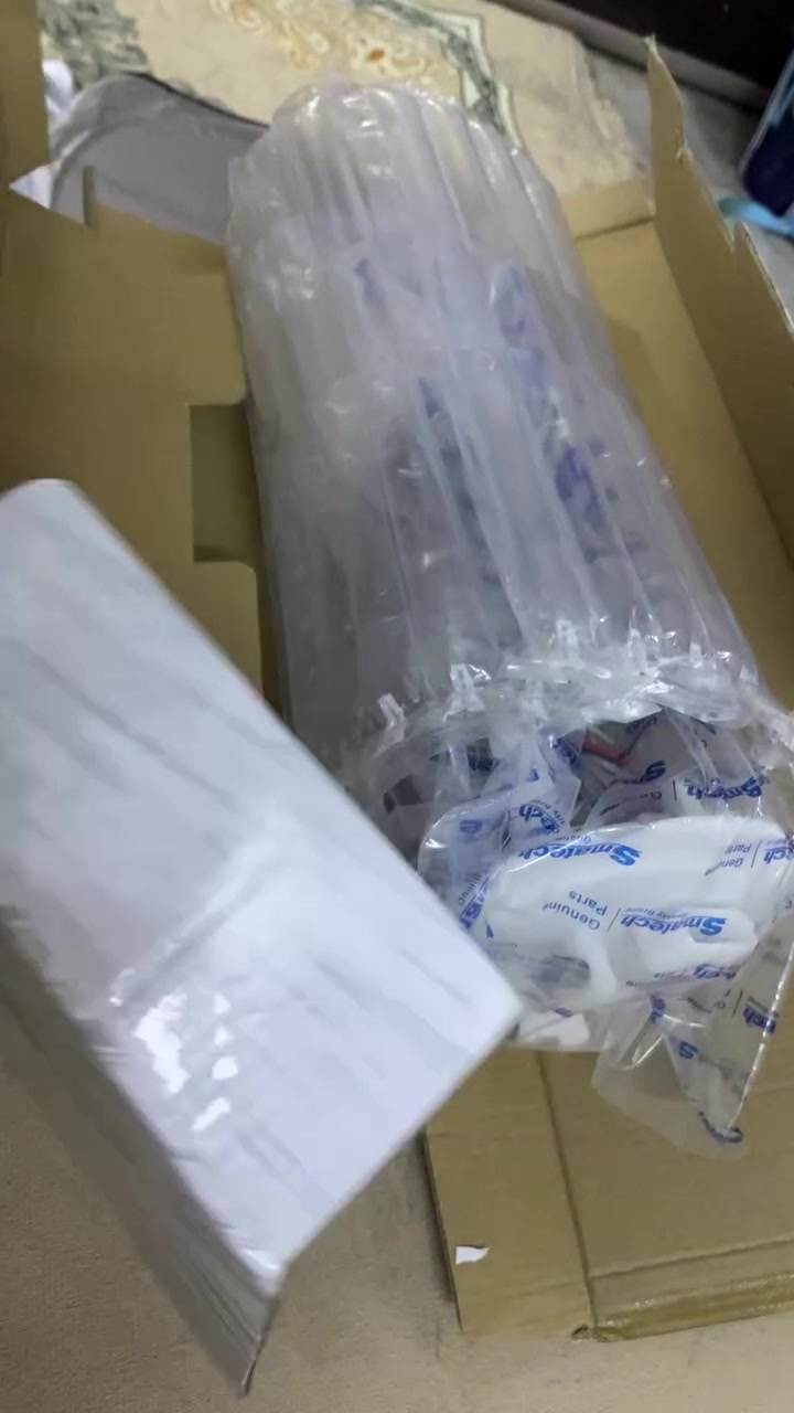 السلام عليكم للتواصل عبر هذا الرقم *********** العنوان بغداد الإسكان قرب الطوبجي ملاحظة الكمبريسر إذا مو شغال يرجع اريدهم ثنينهم ب ١٢٥ الف وبيهم مجال
