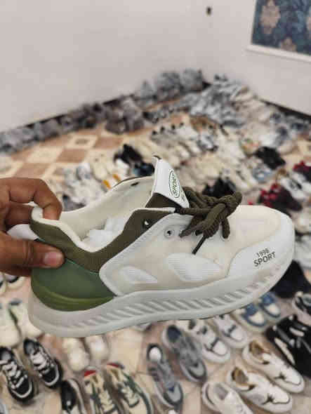 كله ماركه أصلي بسعر صين 8 ألف فقط مفرد وجمله مكاني بابل القاسم ***********
