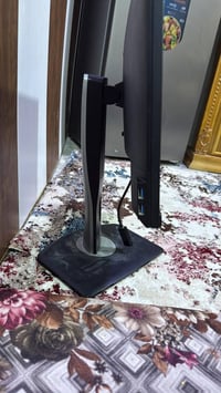 شاشات LG , dell حجم 24 مع ستاند متحرك امريكي قيم واخذ 07803434234