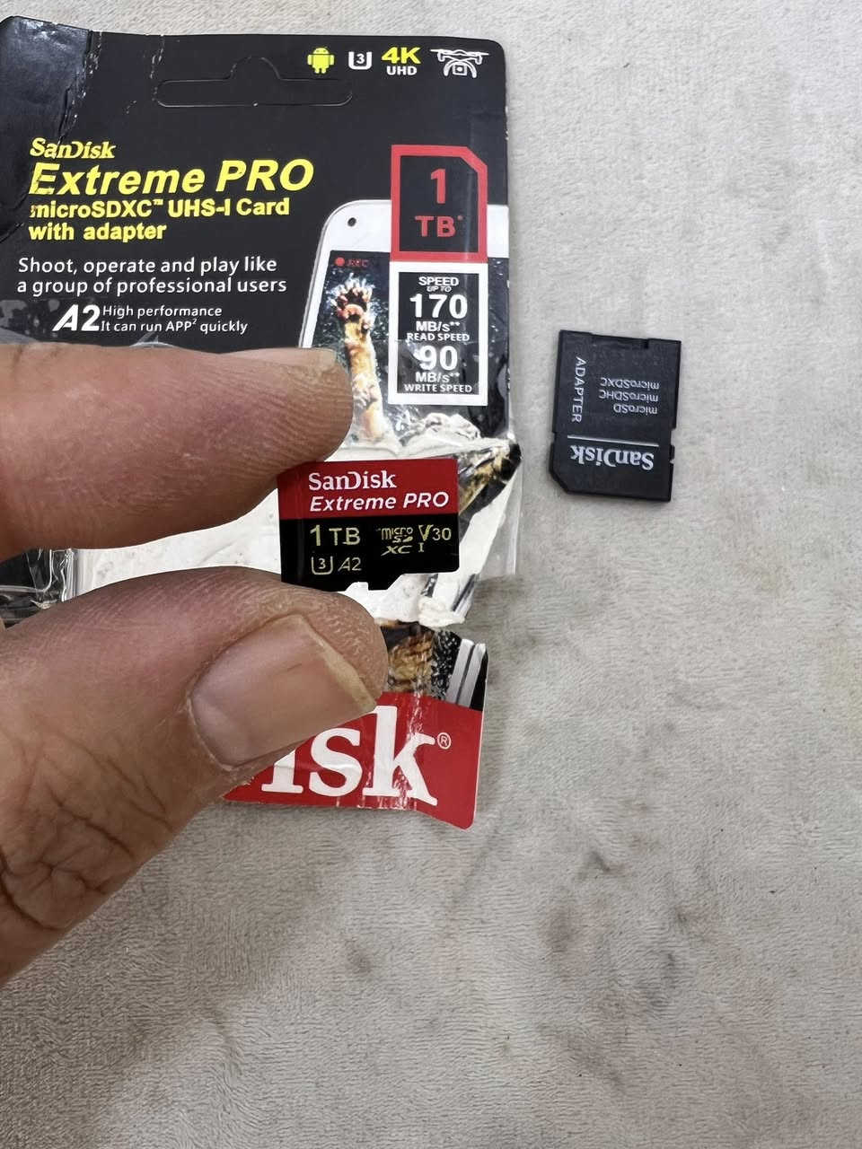 يالله
رام واحد تيرا 
سرعه 170 
السعر 40 الف 
يتوفر توصيل محافضات


**إذا كنت صاحب هذا الإعلان وتريد حذفه لأي سبب، رجاءا أرسل رسالة إلى الدعم الفني**