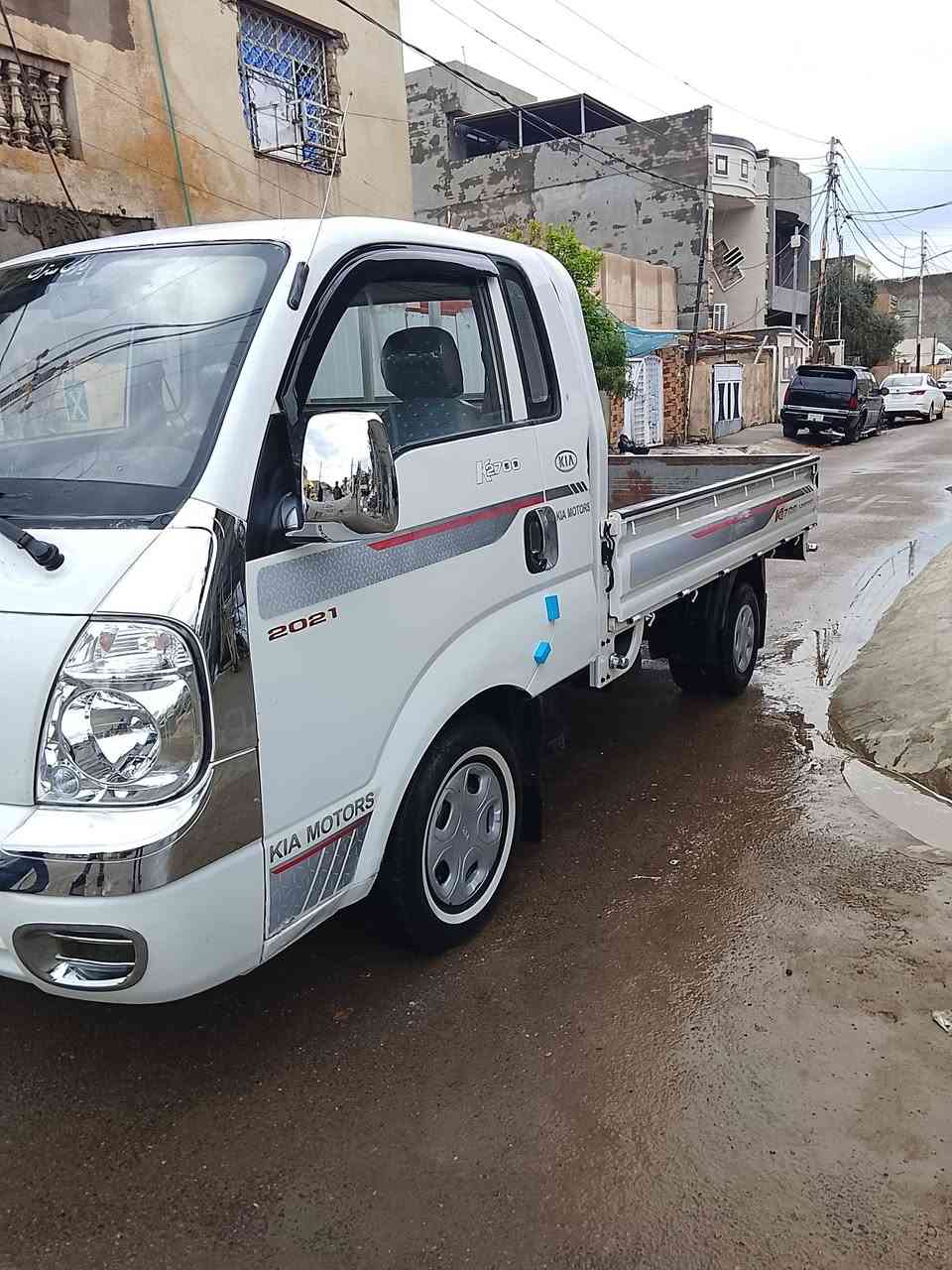 سلام عليكم كية موديل 2010 للبيع سنوية 2027 رقم بغداد سيارة جاهزة مكينة جديد كير جديد  اكسن جديد لاضربة لا صبغ مكفولة سيارة مال جناي تخم تاير كهربائيات كلهة شغالة صدر جديد الرقم *********** الرقم *********** مكان بغداد الدورة
