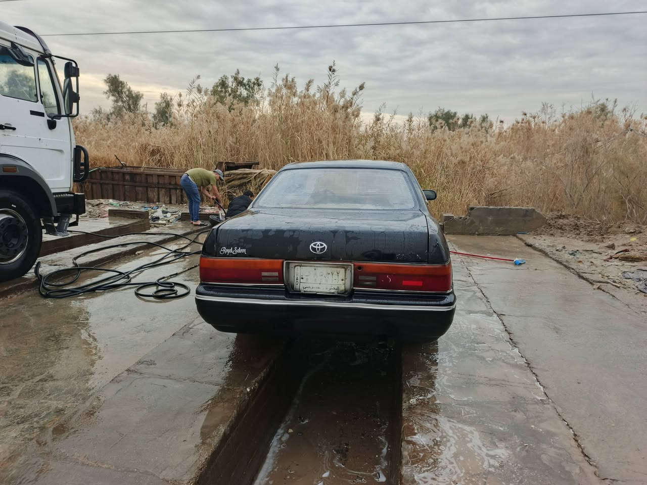 بطه مديل 93مكفول كفاله عامه
من ضربه ونقل جثه كير مكينه خير من الله حداديه 
مراوس اراوس حسب القناعة 
العنوان بغداد جسر ديالى 
الاتصال ***********
