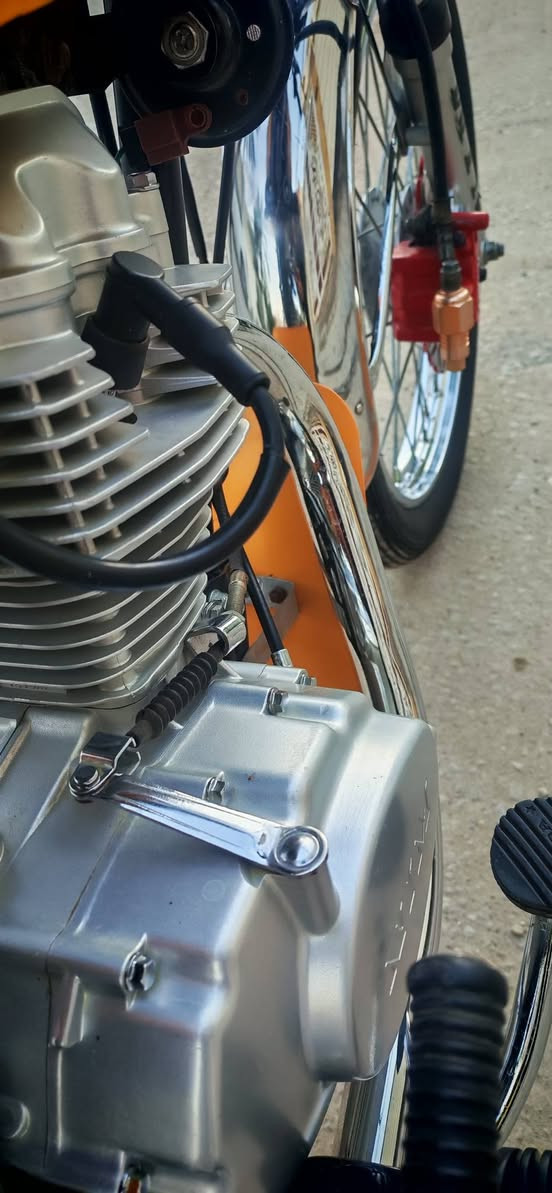 سلام عليكم.. دراجه نامه 2023 اصوليه أوراقه كله كامله وكيله العارضي دراجه مامفتوحه كهربائيات كله شغاله دراجه مكفوله من كلشي (  السعر مليون و200 بيه مجال ) متواجد خاص او وتساب *********** مكاني نجف حي المكرمه
