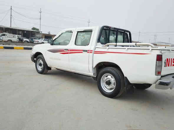 سلام عليكم
نيسان موديل 2003 سياره مصبوغه حزام بدون ضربه سياره مال مزاد وزارة الداخليه سياره جاهزه حداديه كير ماكينة   جاهزه سعر 53 وبيه مجال قليل 
*********** ذي قار قضاء الرفاعي
