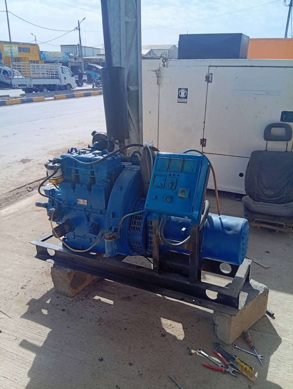 لستر بتر سلف  3 بستم طبك بلادي كفالة 15 كيفي ثري فيز مكفول جاهز بسعر 11 ورقة المكان  واسط صويره معمل سيف البيضاني للمولدات الحى الصناعي شارع المطحنه ***********
