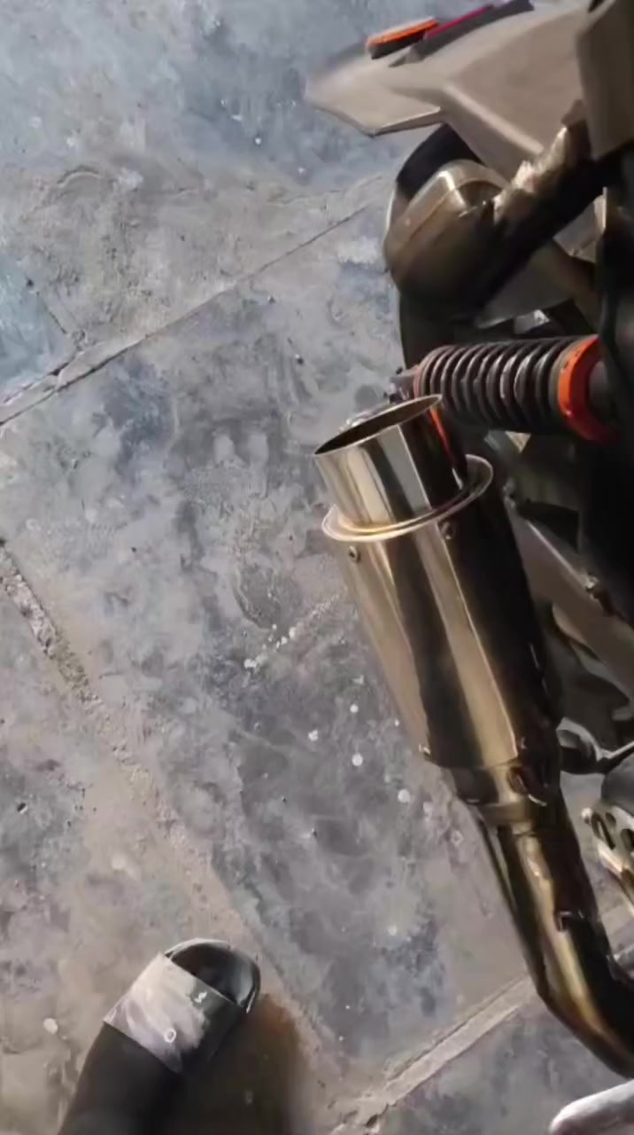 صالنصه جبلي رياضي لليحب يتونس بالصوت السعر 150 وبيها مجال
***********
