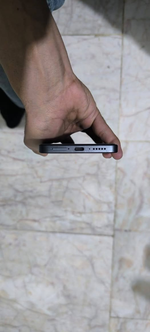 Poco x7 pro
بوكو اكس ٧ برو
جهاز نظيف ممبدل بيه أي شي 
ملحقاته كامله 
ذاكرته ٢٥٦
عنواني بغداد 
مراوس بـ ايفون ١٣ العادي أو للبيع بسعر ٣٧٥
رقمي :***********
