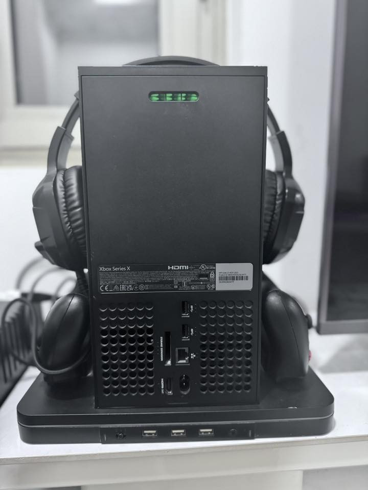 جهاز XBOX SERIES X جهاز استعمال قليل وياة ملحقات كاملة من جوستك عدد2 اصليات وبطاريات
ويوبي اس1500
وستاند اكس بوكس ومبرد وشاحن و سماعة رأس
محيطية
للتواصل على الرقم التالي: ***********
العنوان الانبار الرمادي📍
