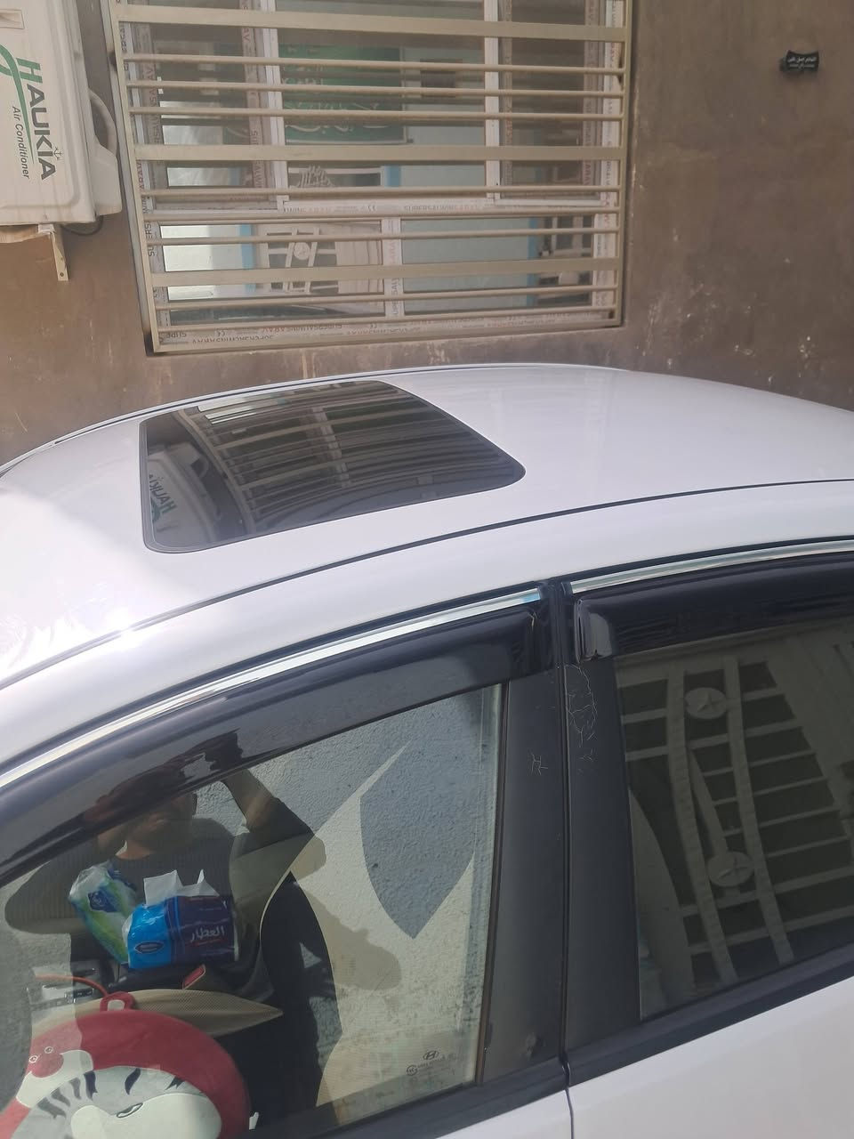 سلام عليكم النترا البيع او ***********
