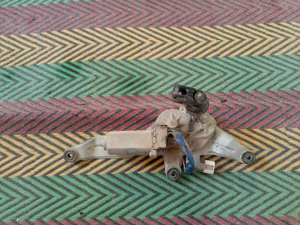 سلام عليكم غراض ستاركس لبيع دبل دعامية .كصة. مصطره خلفيه .ماطور ماسحه خلفي. مصطره مال رقم لون أبيض. دعاميه خلفيه بيه بس ماسكه طاكه شي قليل .سستم مسح .بلاجكتوات.جامه باب سائق وسكه ماله .يده باب .قفل باب ..مكانك نجف الحيدرية ***********
