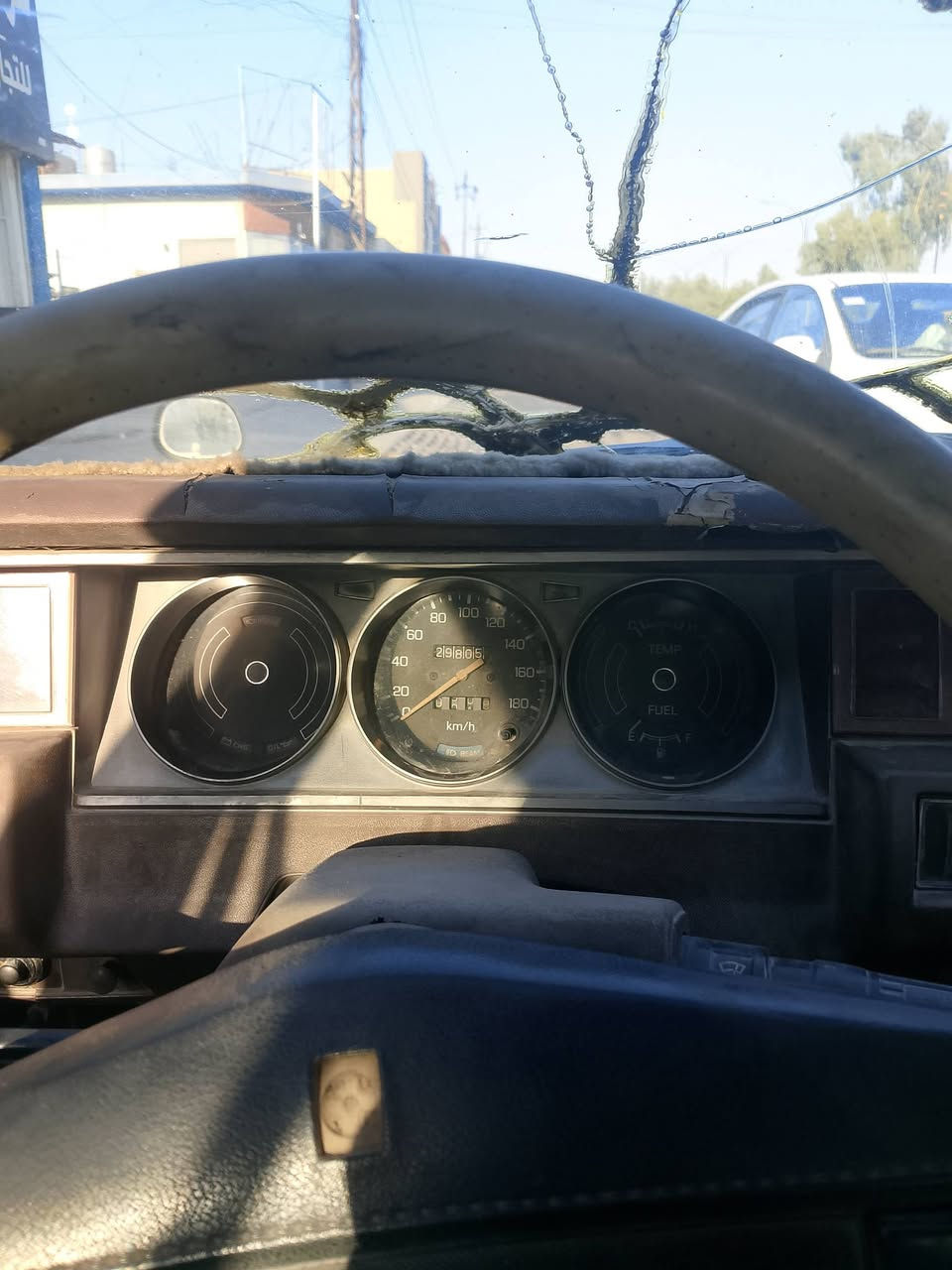 للبيع داتسون 1979 بسمي 
لمكينه بيها تنقيص دهن فقط ولكير شرط
بيها كوبون الكتروني
اربع تايرات نضاف بنسبة كبيره 
سياره مال شغل (وتتحمل كلششش)
السعر (18)ورقه 
شرط التحويل 
العنوان: موصل حي النور.
الرقم: *********** على مدار 24ساعه موجود
