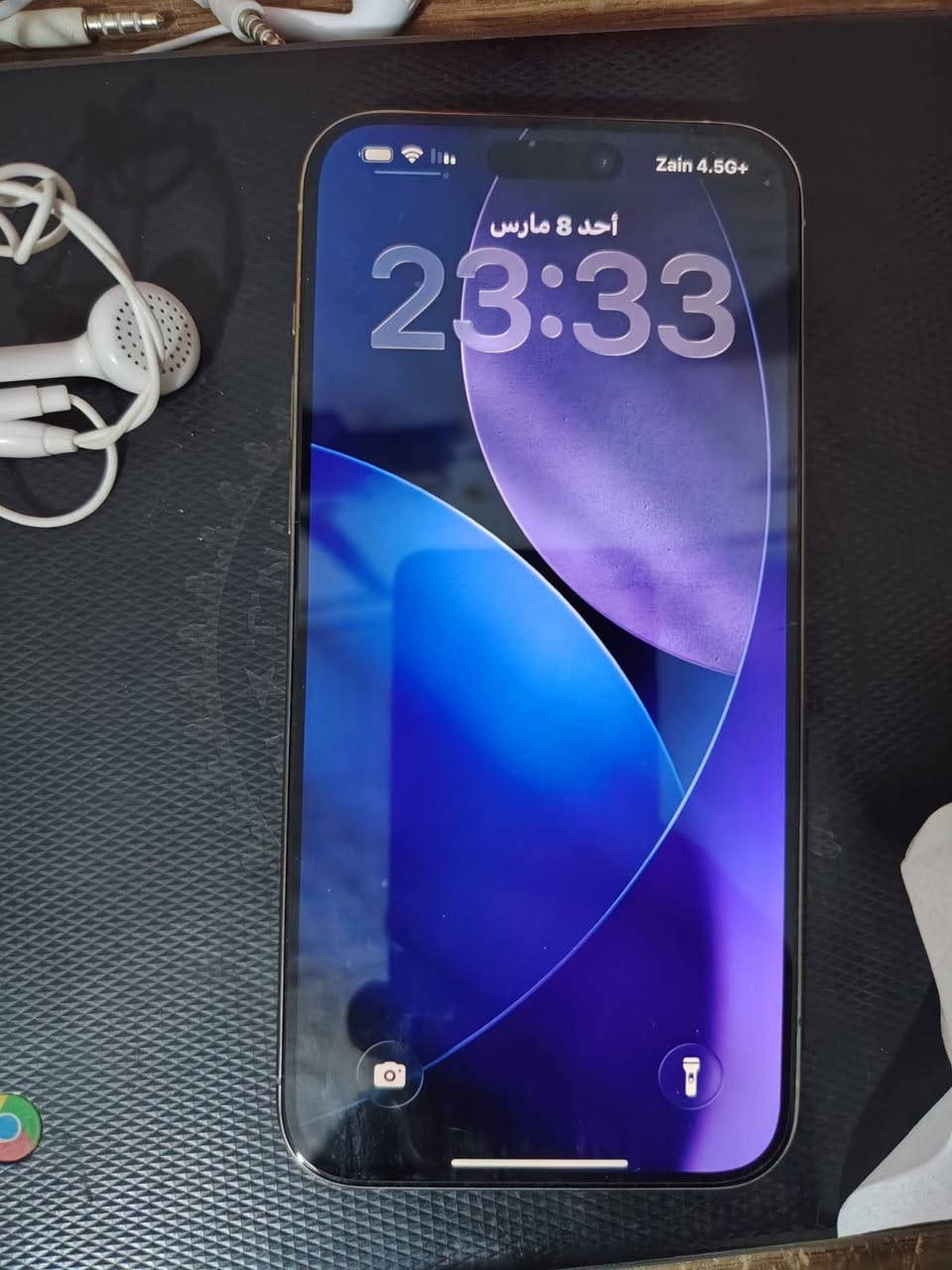 15برو ماكس حيل نضيف استخدام بيت 
بطاريته 86  مليون و100 الف بي مجال بسيط  

***********
