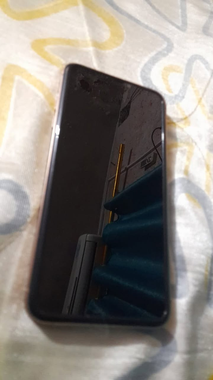 ايفون xsmax نموذج m موبايل نظيف حيل بطارية 100 شاشة 3خيارات فيس ايدي وكف من حدثته جان شغال السعر 160 مكاني بغداد البلديات شاصي ايفون 16 برو ماكس تيتانيوم
