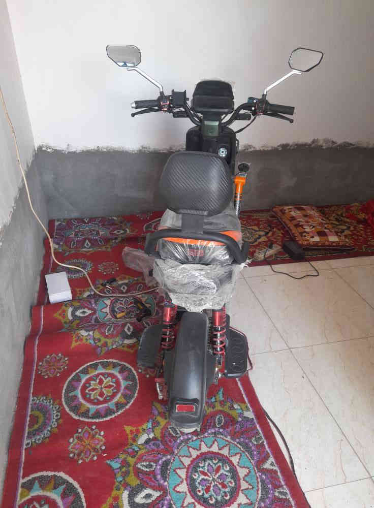 دراجه شحن موديل 25
السعر 700وبيهه مجال 
العنوان ناصريه مركز 
الاستفسار ***********
