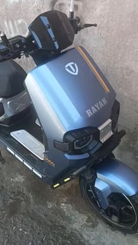 دراجات شحن لبيع اليحب يتصل 07773126339